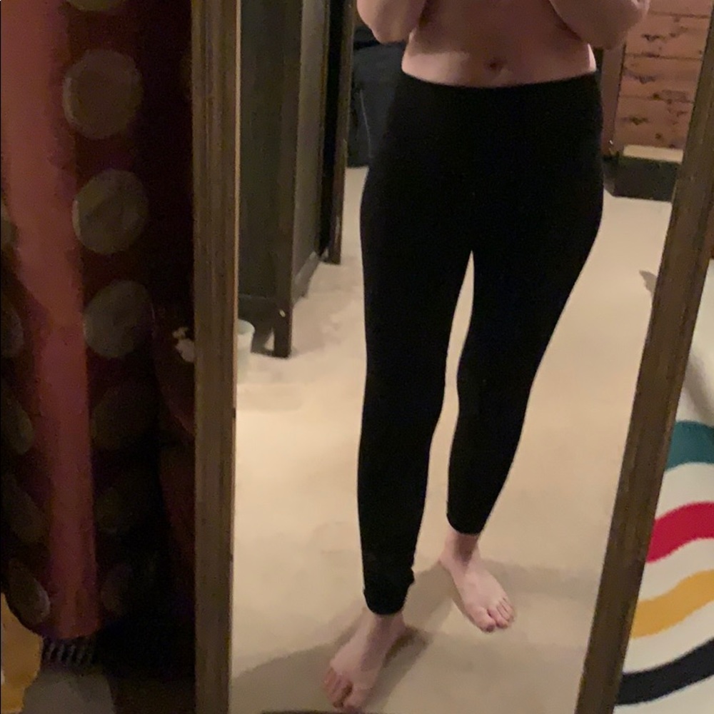 Leggings.